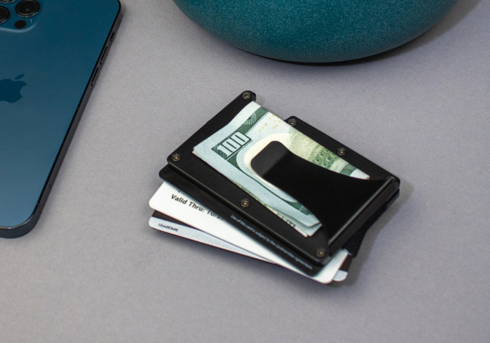 AirTag Titanium Cardholder
